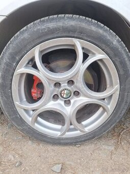 Alu Alfa Romeo R18