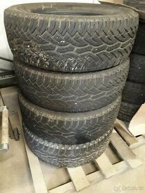 Pneu 265/65/R17 - 2ks