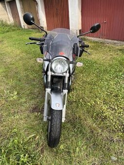 Moto Guzzi Breva 750 2005