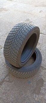Kumho WinterCraft 245/45 R18 – 2 ks, vzorek 5 mm (r.
