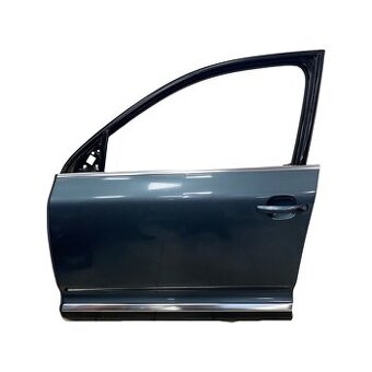 Levé přední dveře tmavě šedá LD7U VW Touareg 7L r.v. 2010