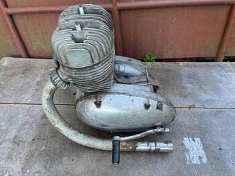 Jawa 350/360 panelka