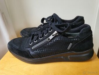 Dívčí celoroční tenisky s Gore-Tex zn. Superfit, vel. 35