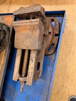 Strojní Svěráky - Různé Typy a Velikosti