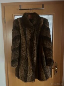 Kožich z pravé nutrie, vel. asi 42/44