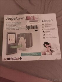 Video chůvička s monitorem dechu