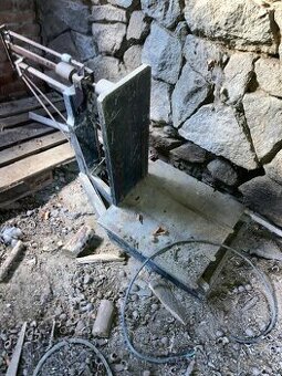 STARÁ VÁHA ZA ODVOZ