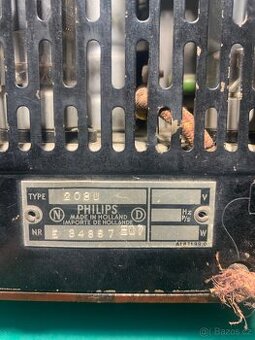 Vintage bakelitové rádio