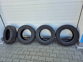 Continental Contivan contact 100 215/65 R16