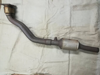 Výfuk přední díl na Škoda Octavia I -74kw  AKL