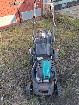 Benzínová sekačka