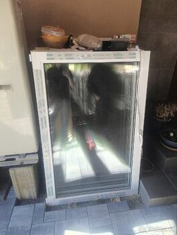 Plastová okna + rám