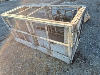 Naklápěcí pracovní plošina na Manipulátor