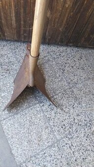 Řádkovač -pluh ruční retro