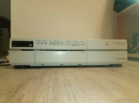 Hitachi VY-150E Colour Video Printer