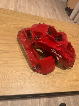 Brembo brzdové třmeny