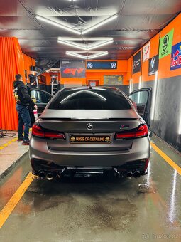 BMW 540i