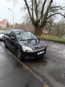 Toyota Avensis Verso r.v. 2003 benzín