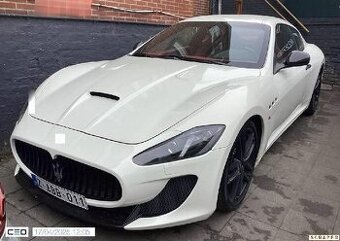 MASERATI GRANTURISMO  rok 2015 40000km   lehce  Havar