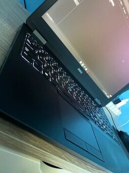 Dell Latitude E5570