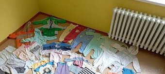 Prodám set oblečení od narození do cca 1. roku