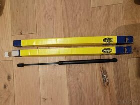 Hydraulicke vzpery na kufor Lancia Thesis