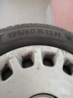 LETNÍ PNEUMATIKY - Barum 195/60 R15 H