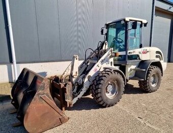 KLOUBOVÝ NAKLADAČ TEREX TL 100