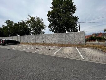 Parkovací stání na prodej – Včelná, ulice Pod Tratí - 1