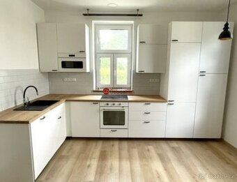 Pronájem kompletně rekonstruovaného bytu 3+kk