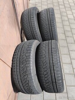 235/45/19 XL zimní Nokian - 1