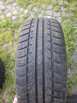 215/65 R16