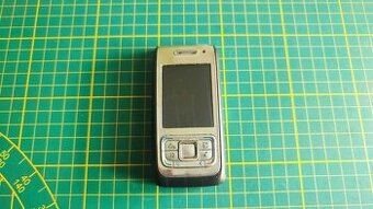 Nokia E65 na díly,atd.