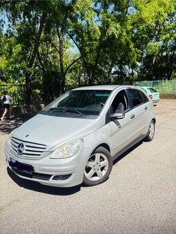 Mercedes benz b150 / 70kw 2007