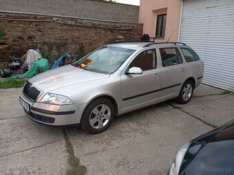 Škoda Octavia 1.6 mpi benzín kombi