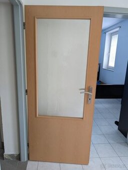 Dveře pravé 80 + pravé 70