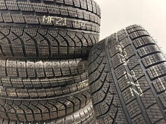 2X 245/40 R19 98V 2X 275/35 R19 100V Pirelli