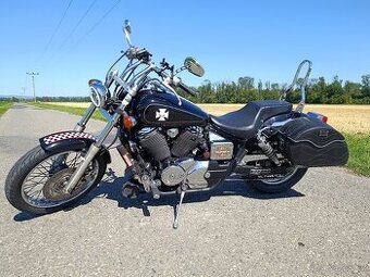 Honda VT 750 Black Widow