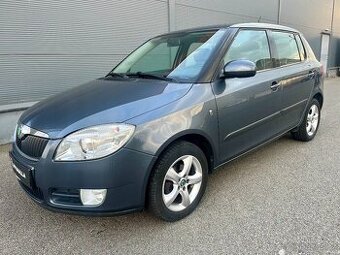 Škoda Fabia 1.6i 16V 77kw VÝHŘEV Senzory DIGI KLIMA Tempomat