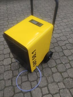 vysoušeč / odvlhčovač + ventilator