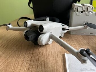 DJI Mini 3 Pro Fly More Combo