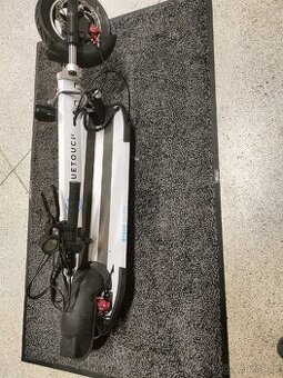 El. Koloběžka Bluetouch bt 500