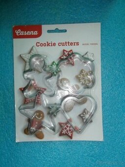 VÁNOČNÍ VYKRAJOVÁTKA