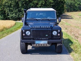 Land Rover Defender 2,2 TD Crew Cab Nový motor (2013)