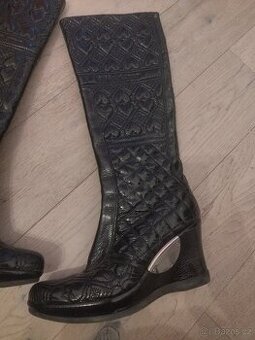 Boty Baldinini 41rozmer 1300