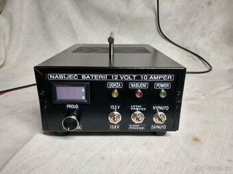 Nabíječka autobaterií 12V 10 ampér