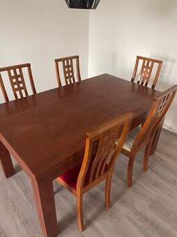 Jídelní stůl +židle