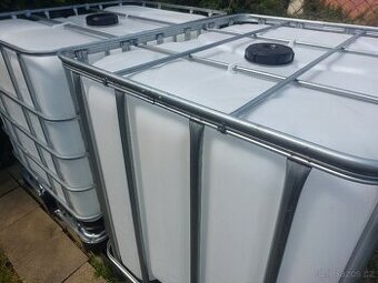 Nádrž na vodu IBC 1000 litrů