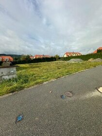 České Libchavy, 1136 m2 REZERVACE Komplet zasíťovány