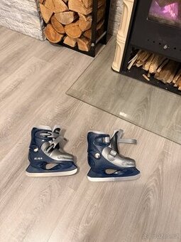 DĚTSKÉ BRUSLE SPARTAN NASTAVITELNÉ (EU 32–35)